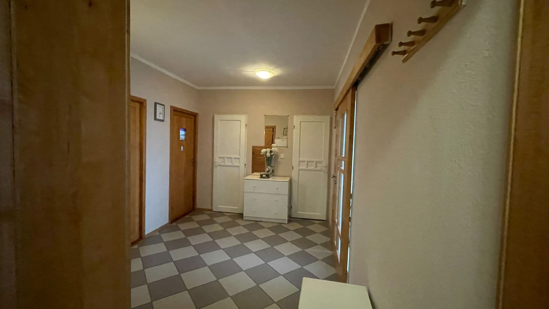 Prodej bytu 4+1 94 m², Uherská, Praha, Praha Prodej bytu 4+1 94 m², Uherská, Praha, Praha