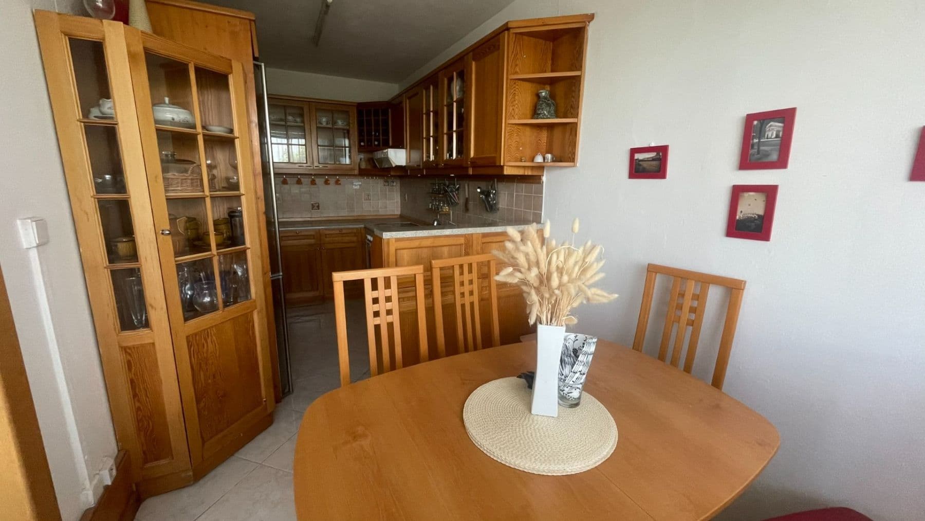 Prodej bytu 4+1 94 m², Uherská, Praha, Praha Prodej bytu 4+1 94 m², Uherská, Praha, Praha