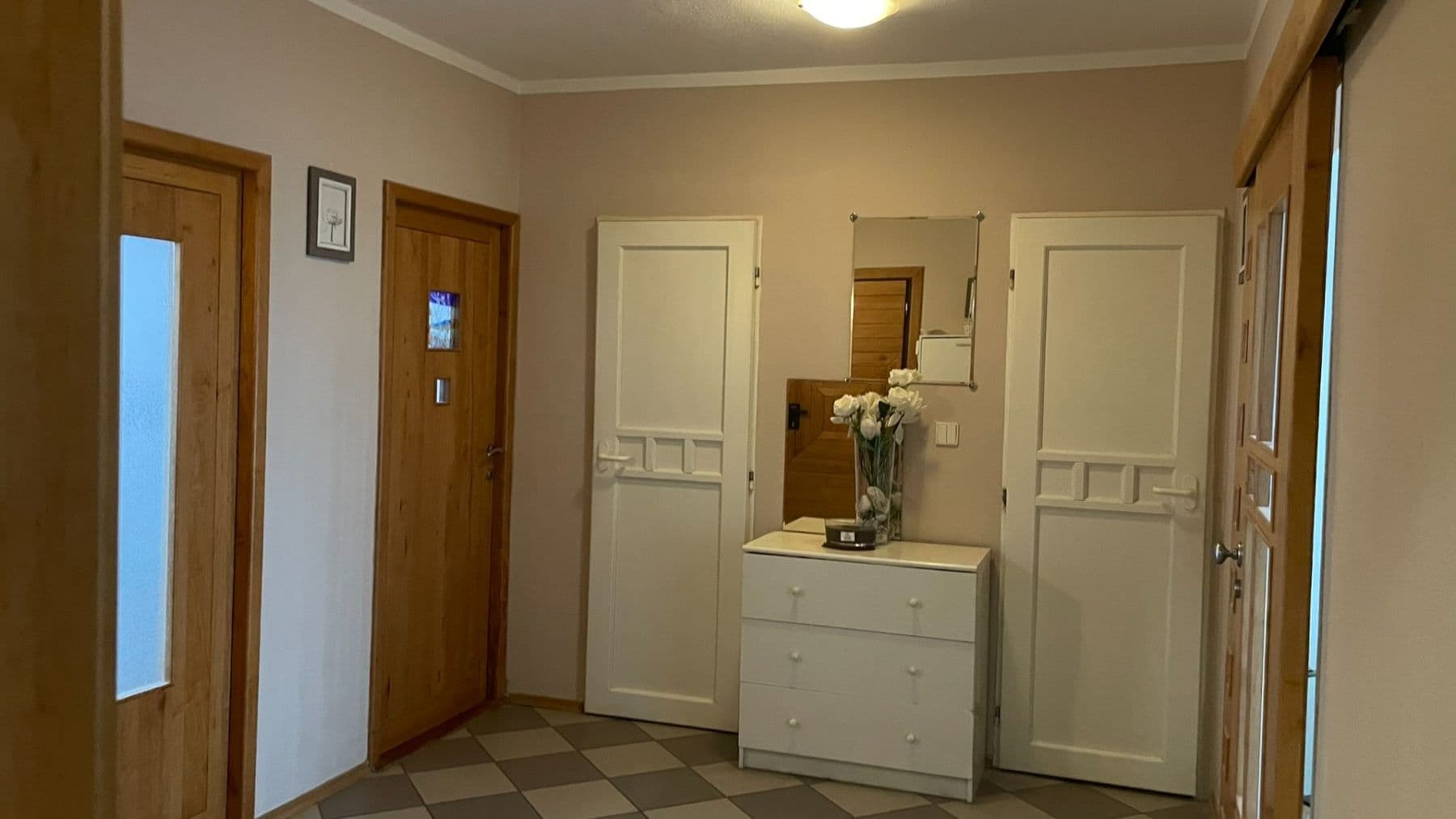 Prodej bytu 4+1 94 m², Uherská, Praha, Praha Prodej bytu 4+1 94 m², Uherská, Praha, Praha