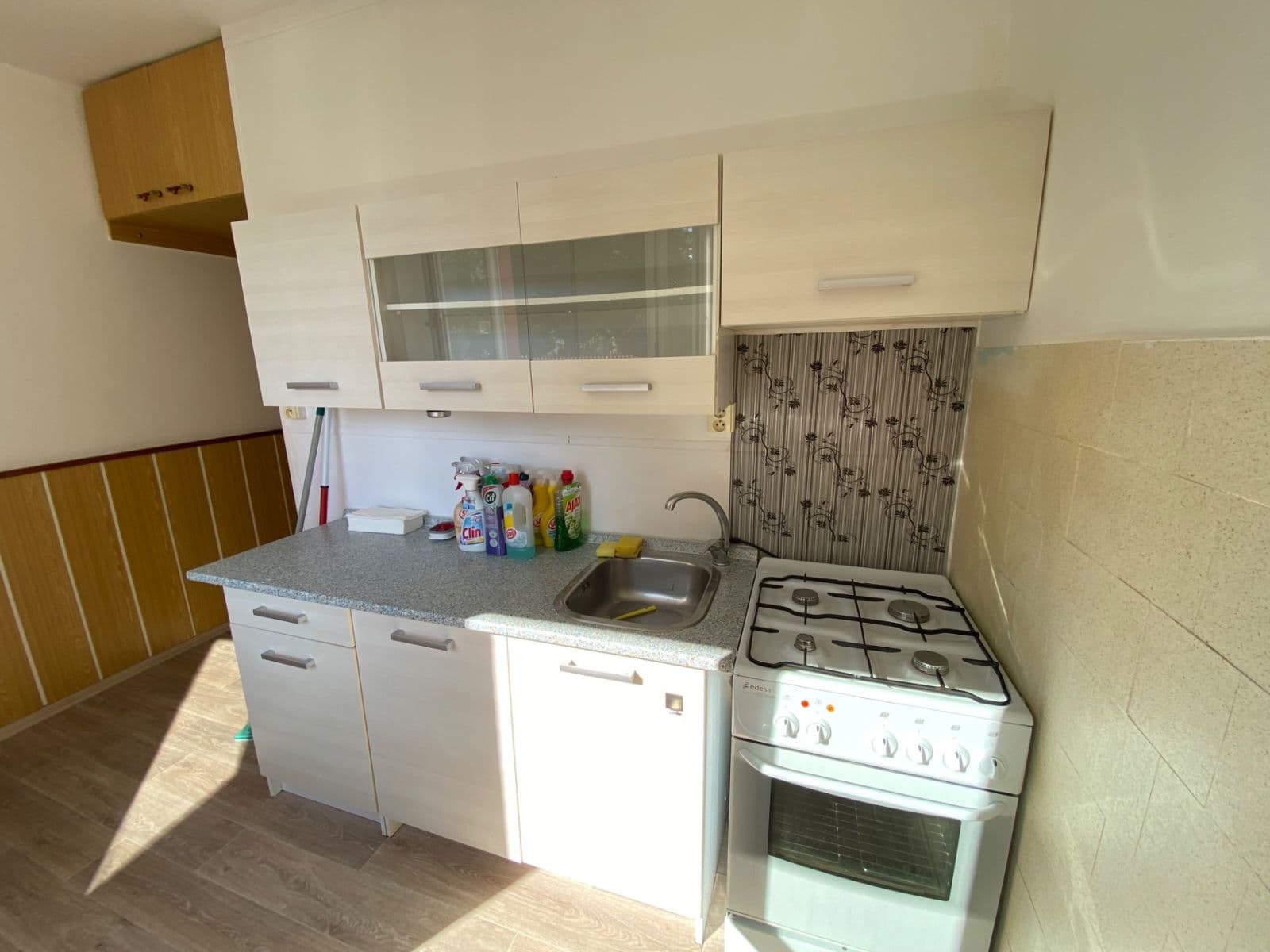 Prodej bytu 1+1 34 m², Jiráskova, Krnov, Moravskoslezský kraj Prodej bytu 1+1 34 m², Jiráskova, Krnov, Moravskoslezský kraj