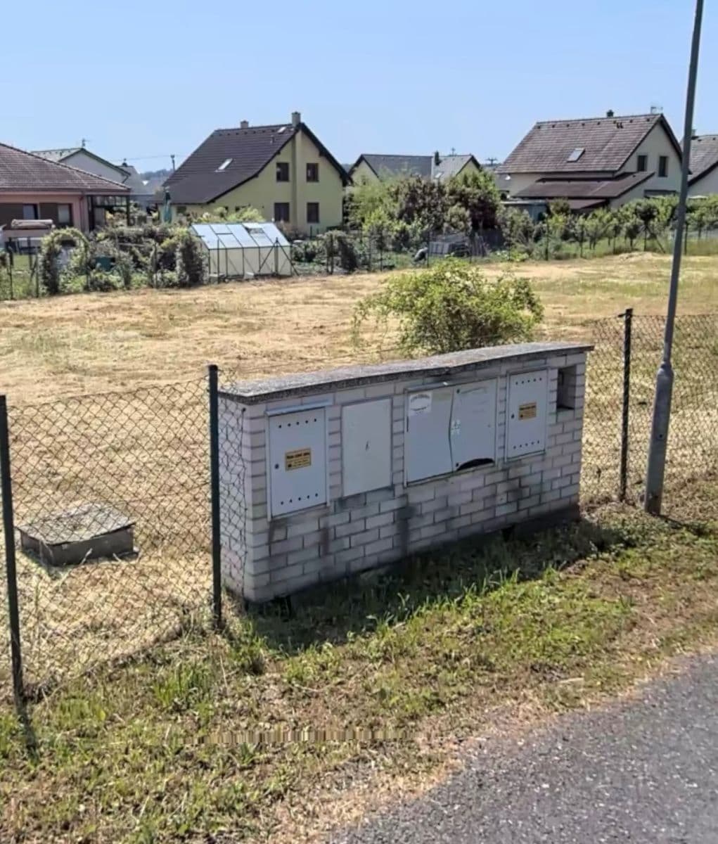 Prodej pozemku 689 m², Dubová, Jirny, Středočeský kraj Prodej pozemku 689 m², Dubová, Jirny, Středočeský kraj