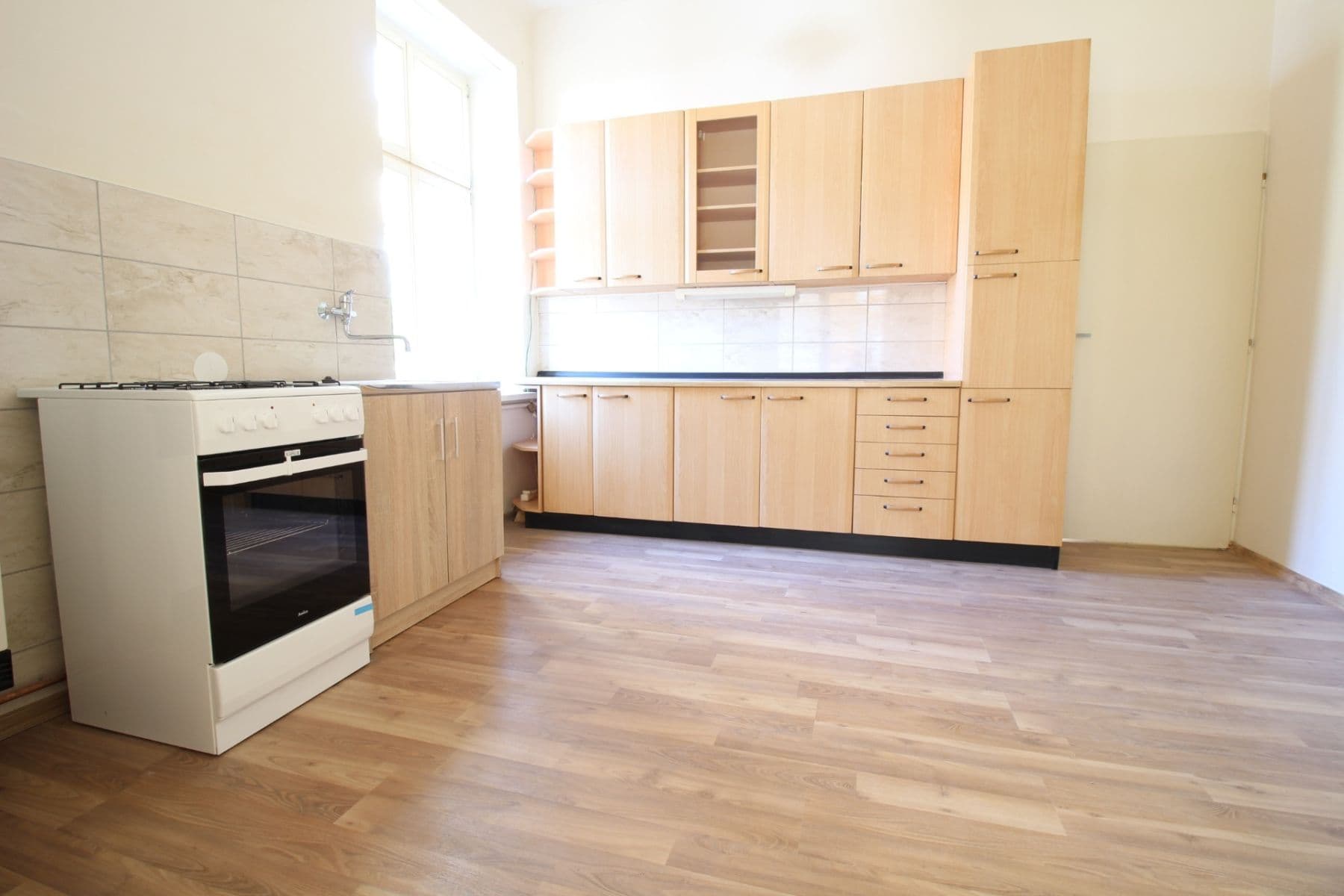 Pronájem bytu 1+1 42 m², Jana Masaryka, Praha, Praha Pronájem bytu 1+1 42 m², Jana Masaryka, Praha, Praha