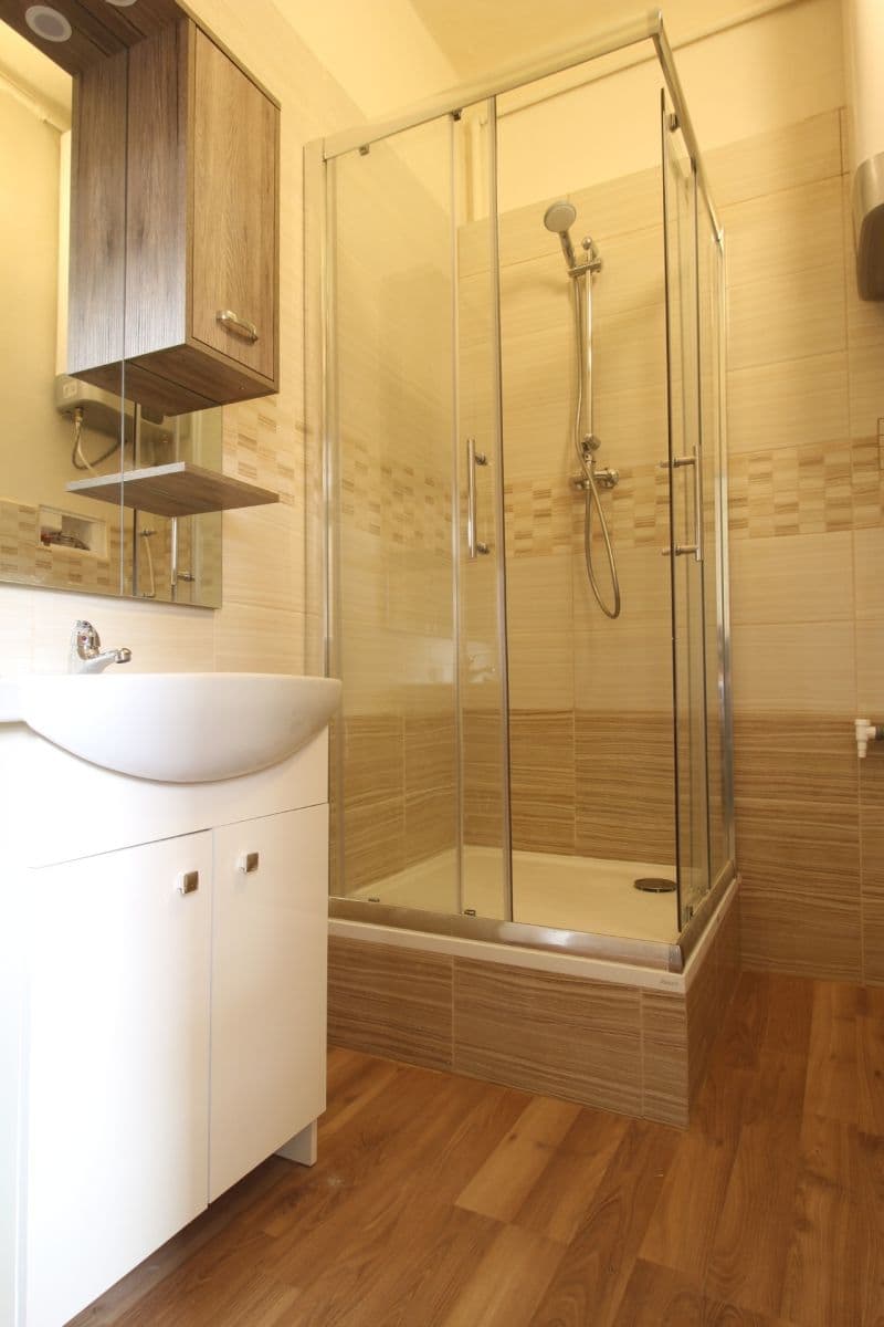 Pronájem bytu 1+1 42 m², Jana Masaryka, Praha, Praha Pronájem bytu 1+1 42 m², Jana Masaryka, Praha, Praha