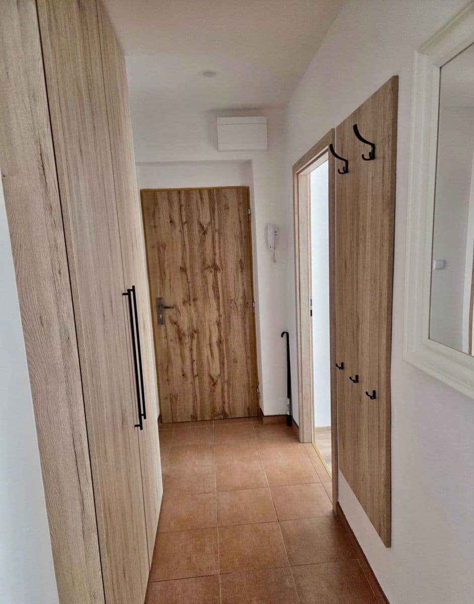Pronájem bytu 3+kk 63 m², Jungmannova, Český Brod, Středočeský kraj Pronájem bytu 3+kk 63 m², Jungmannova, Český Brod, Středočeský kraj