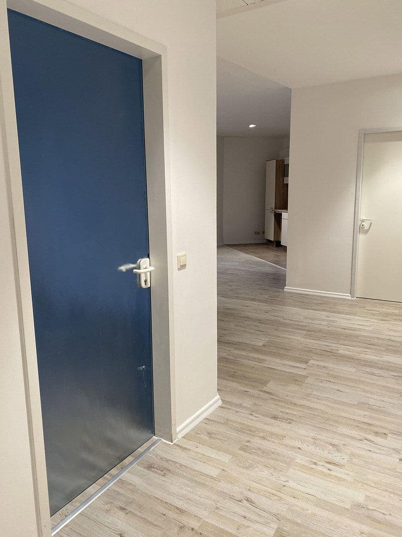 Pronájem bytu 3+1 89 m², Ernst Thälmann Str. 39, Heidenau, Sasko Pronájem bytu 3+1 89 m², Ernst Thälmann Str. 39, Heidenau, Sasko