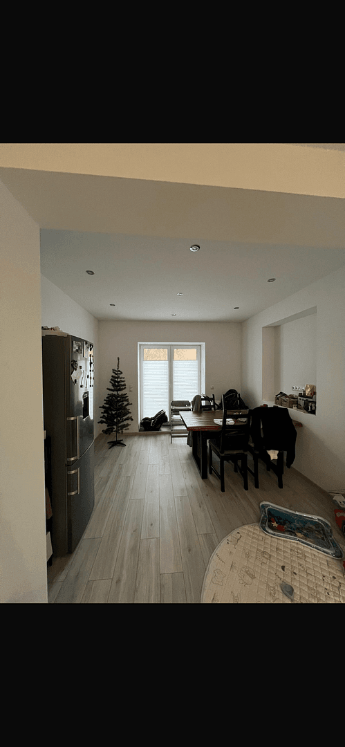 Pronájem bytu 3+1 87 m², Honnefer Str. 4, Asbach, Porýní-Falc Pronájem bytu 3+1 87 m², Honnefer Str. 4, Asbach, Porýní-Falc