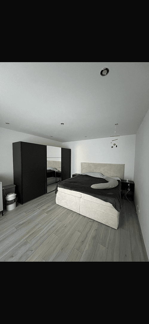 Pronájem bytu 3+1 87 m², Honnefer Str. 4, Asbach, Porýní-Falc Pronájem bytu 3+1 87 m², Honnefer Str. 4, Asbach, Porýní-Falc