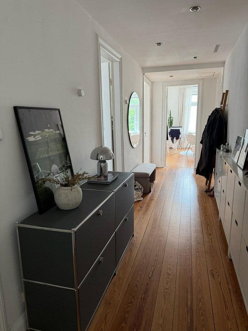 Prodej bytu 3+1 80 m², Lokstedter Weg 104, Hamburg, Hamburg Prodej bytu 3+1 80 m², Lokstedter Weg 104, Hamburg, Hamburg