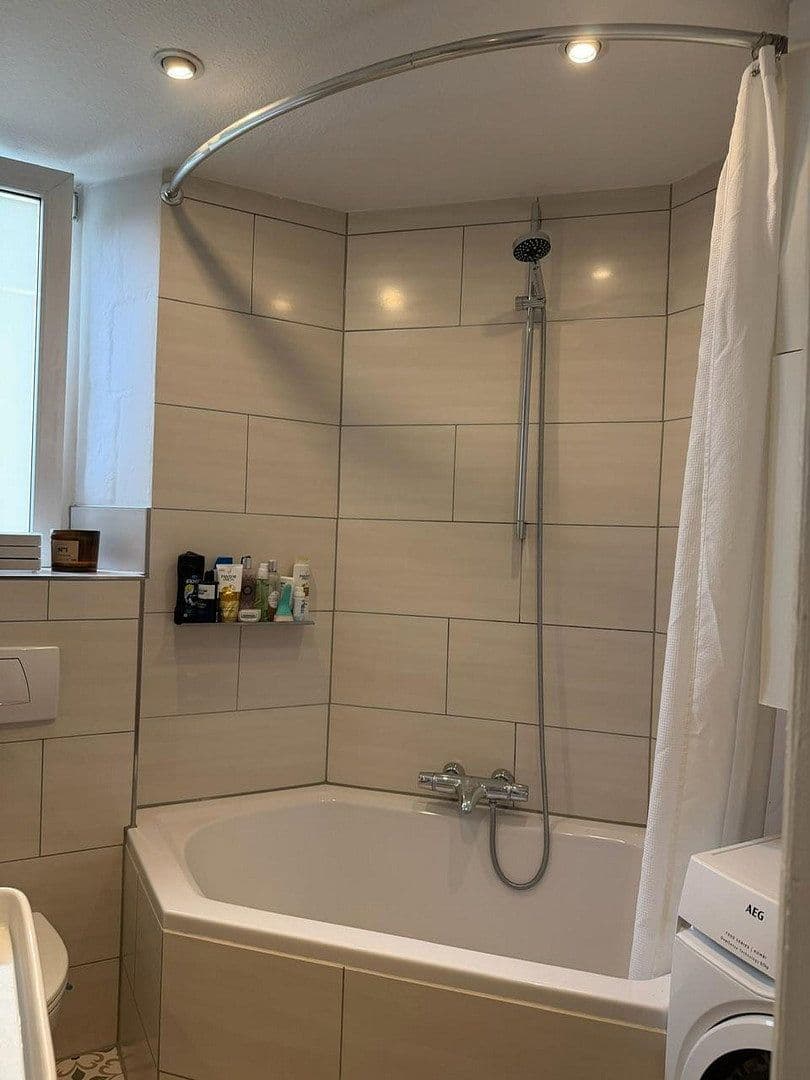 Prodej bytu 3+1 80 m², Lokstedter Weg 104, Hamburg, Hamburg Prodej bytu 3+1 80 m², Lokstedter Weg 104, Hamburg, Hamburg