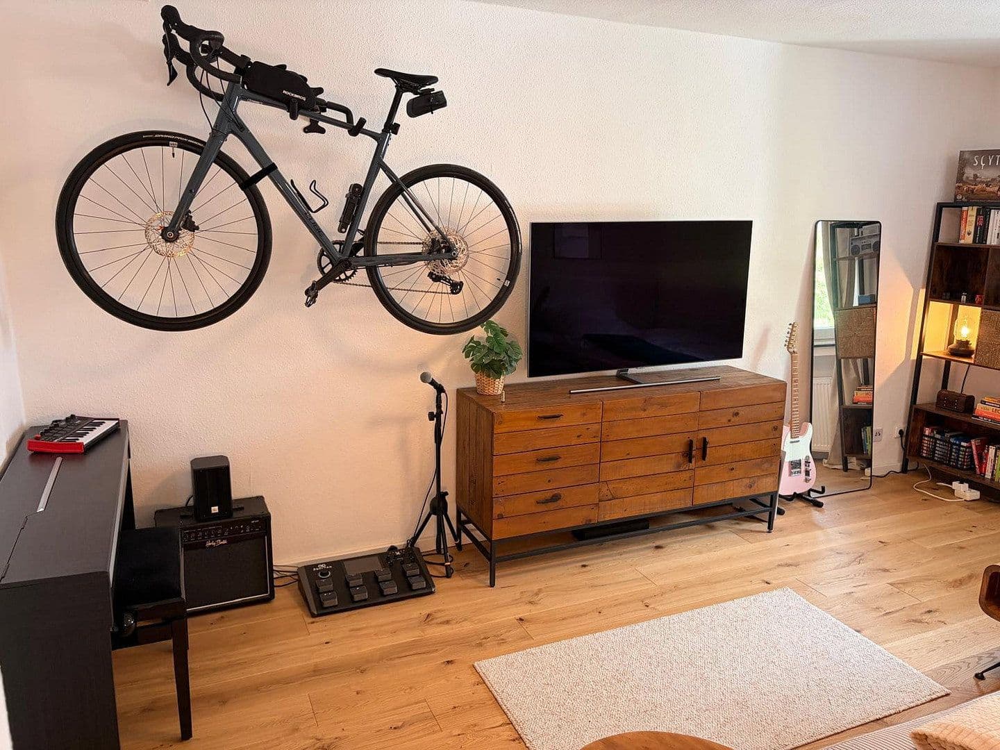 Pronájem bytu 2+1 34 m², Nordstraße, Köln, Severní Porýní-Vestfálsko Pronájem bytu 2+1 34 m², Nordstraße, Köln, Severní Porýní-Vestfálsko