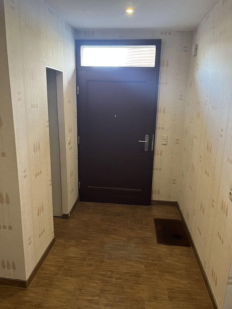 Pronájem bytu 2+1 81 m², Pechauer Str. 1, Magdeburg, Sasko-Anhaltsko Pronájem bytu 2+1 81 m², Pechauer Str. 1, Magdeburg, Sasko-Anhaltsko