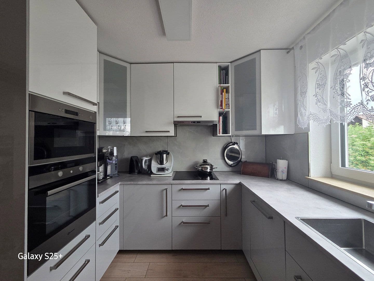 Prodej domu 124 m², pozemek 260 m², Öhringen, Bádensko-Württembersko Prodej domu 124 m², pozemek 260 m², Öhringen, Bádensko-Württembersko