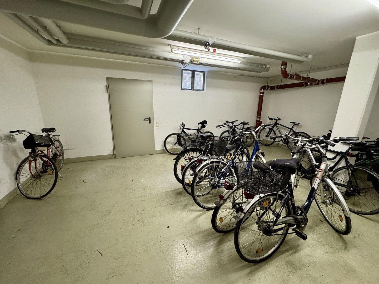 Prodej bytu 3+1 81 m², Karl-Richter-Str. 12, München, Bavorsko Prodej bytu 3+1 81 m², Karl-Richter-Str. 12, München, Bavorsko