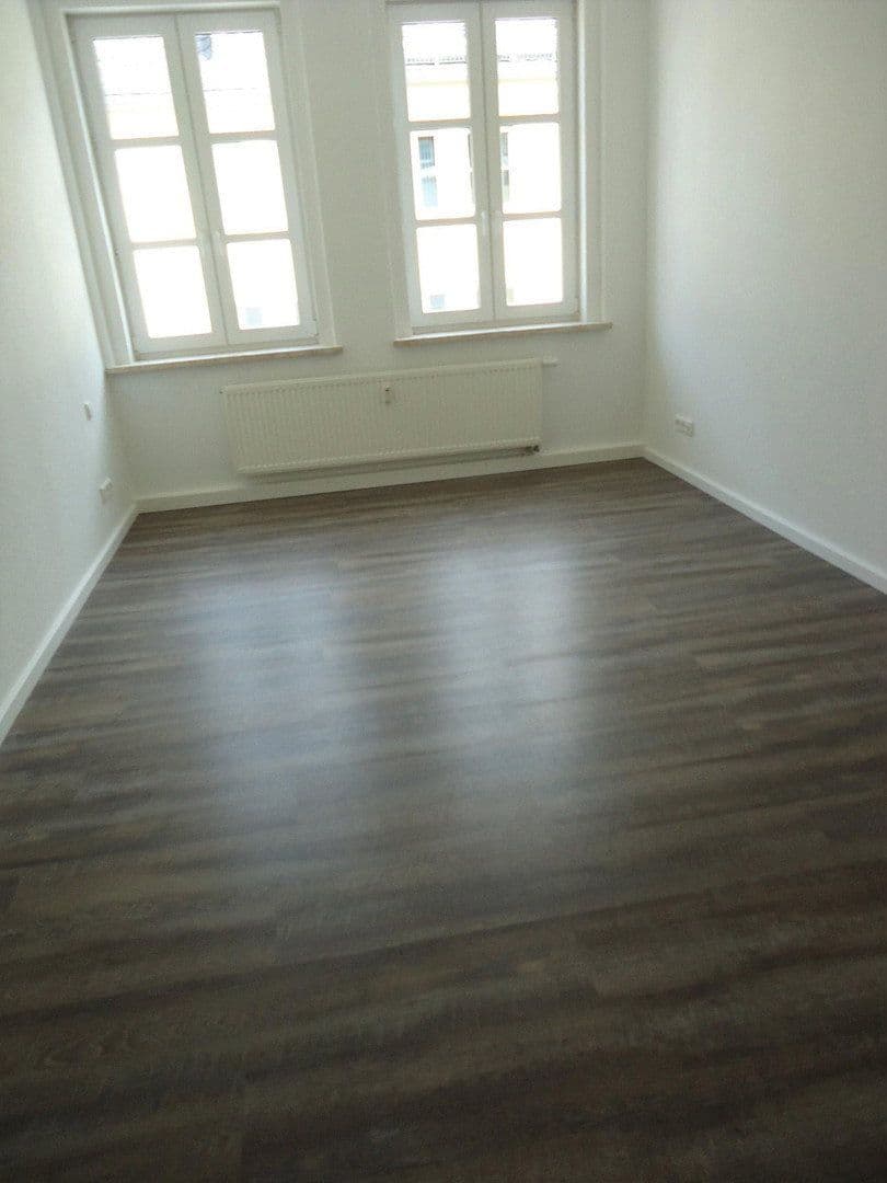 Pronájem bytu 2+1 86 m², Äußere Plauensche Str. 5, Cvikov, Sasko Pronájem bytu 2+1 86 m², Äußere Plauensche Str. 5, Cvikov, Sasko