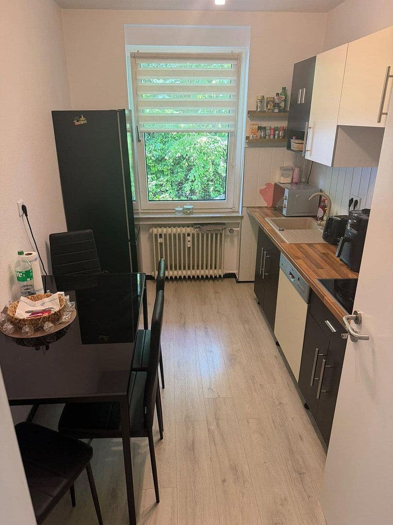 Pronájem bytu 3+1 78 m², Stettiner Str. 2, Horn-Bad Meinberg, Severní Porýní-Vestfálsko Pronájem bytu 3+1 78 m², Stettiner Str. 2, Horn-Bad Meinberg, Severní Porýní-Vestfálsko