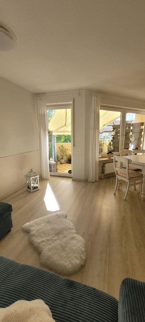 Prodej bytu 3+1 83 m², Aalenerstraße 24, Leonberg, Bádensko-Württembersko Prodej bytu 3+1 83 m², Aalenerstraße 24, Leonberg, Bádensko-Württembersko