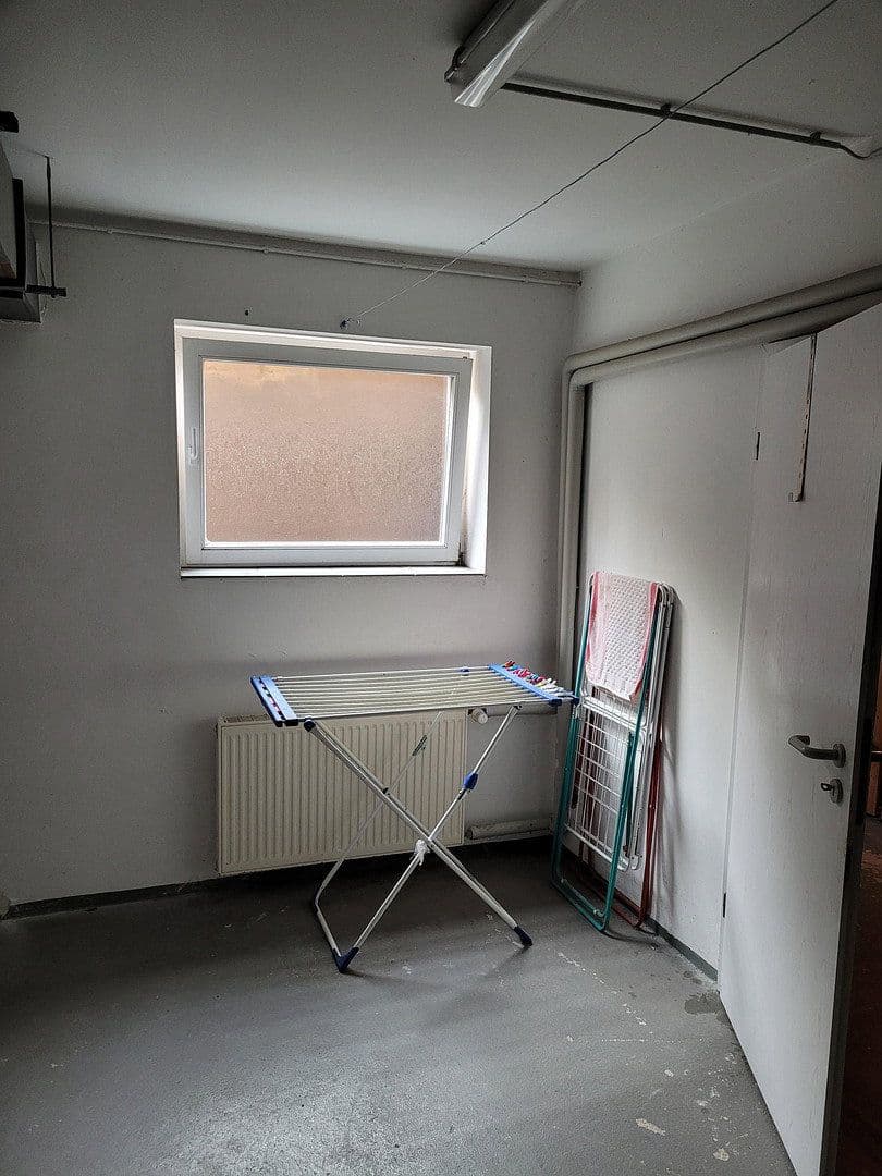 Pronájem bytu 2+1 70 m², Zur Aktien 6, Ilmenava, Durynsko Pronájem bytu 2+1 70 m², Zur Aktien 6, Ilmenava, Durynsko