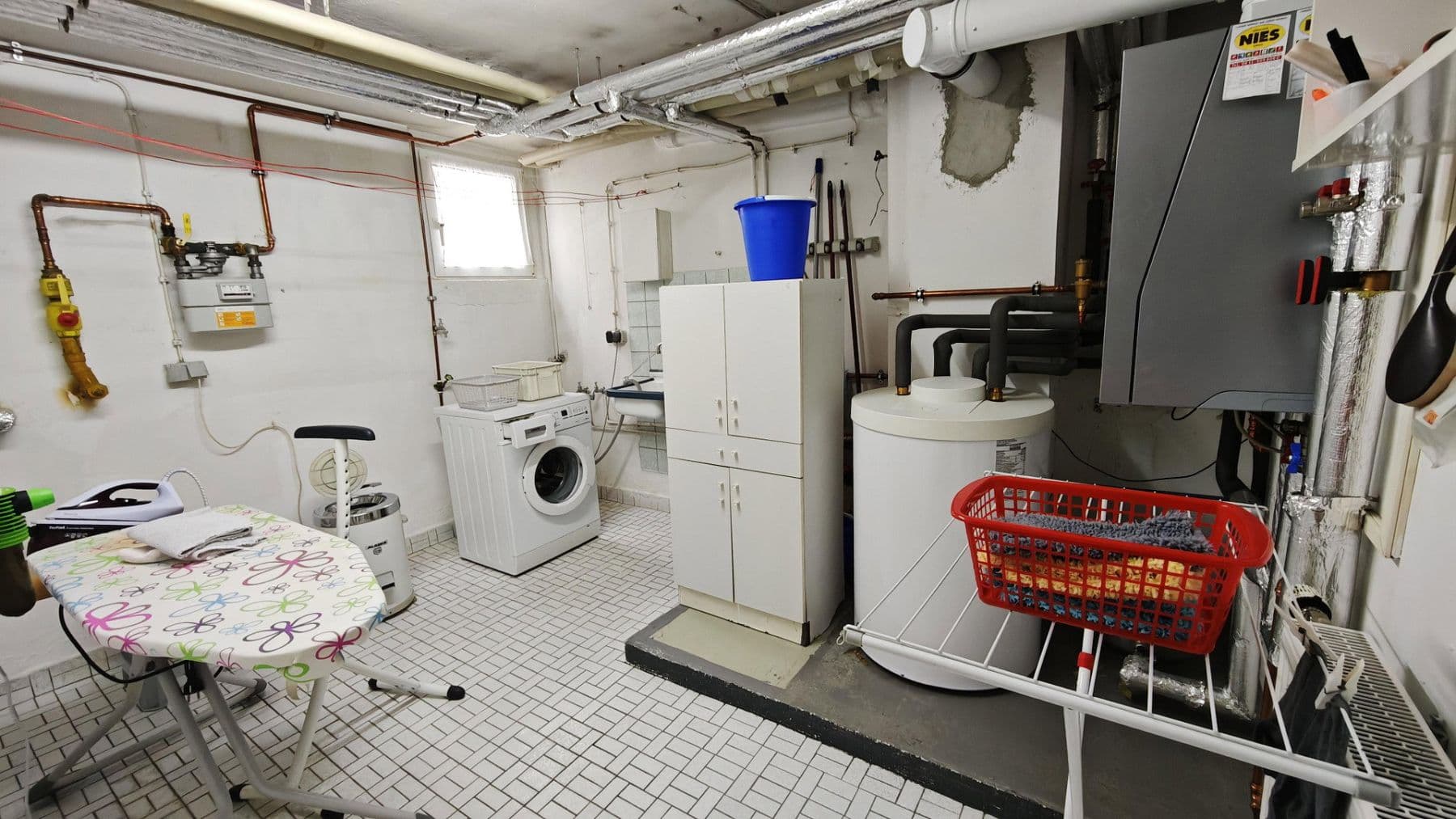 Prodej domu 127 m², pozemek 313 m², Oberlinstraße 42, Wiesbaden, Hessen Prodej domu 127 m², pozemek 313 m², Oberlinstraße 42, Wiesbaden, Hessen