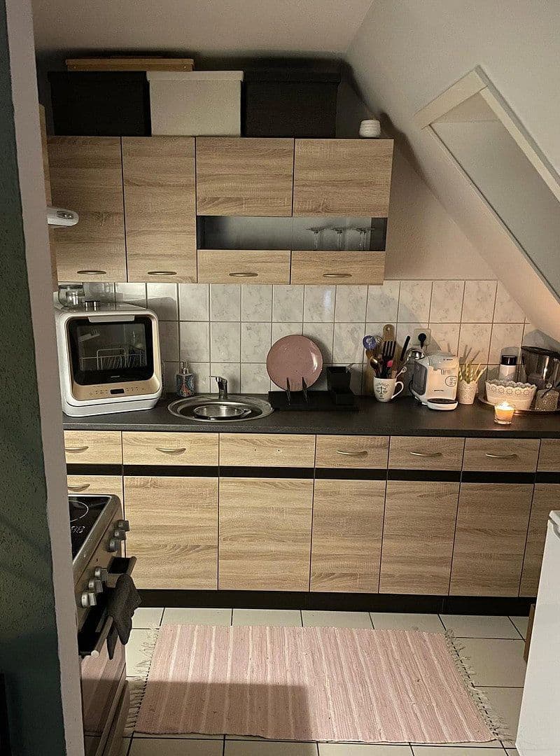Pronájem bytu 2+1 40 m², Jägerstrasse 5, Ludwigsburg, Bádensko-Württembersko Pronájem bytu 2+1 40 m², Jägerstrasse 5, Ludwigsburg, Bádensko-Württembersko