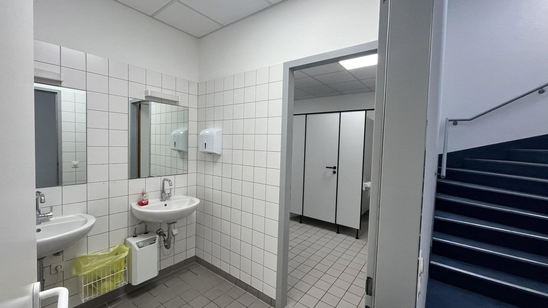 Pronájem kanceláře 31 m², Seeburger Str. 25 A, Berlin, Berlín Pronájem kanceláře 31 m², Seeburger Str. 25 A, Berlin, Berlín
