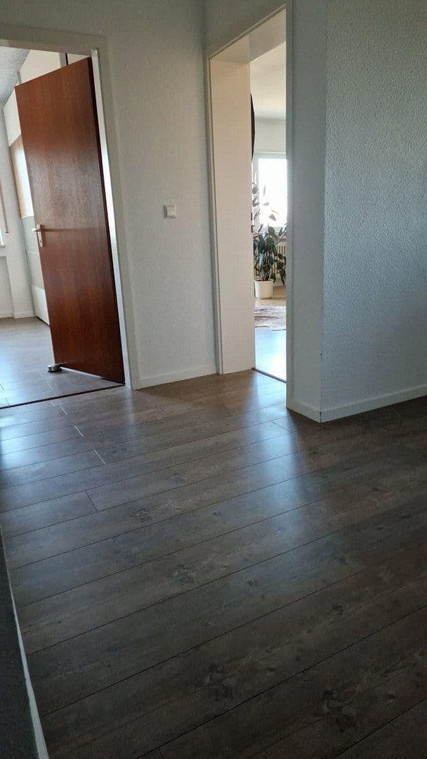 Pronájem bytu 2+1 71 m², Berlinallee 13, Hockenheim, Bádensko-Württembersko Pronájem bytu 2+1 71 m², Berlinallee 13, Hockenheim, Bádensko-Württembersko
