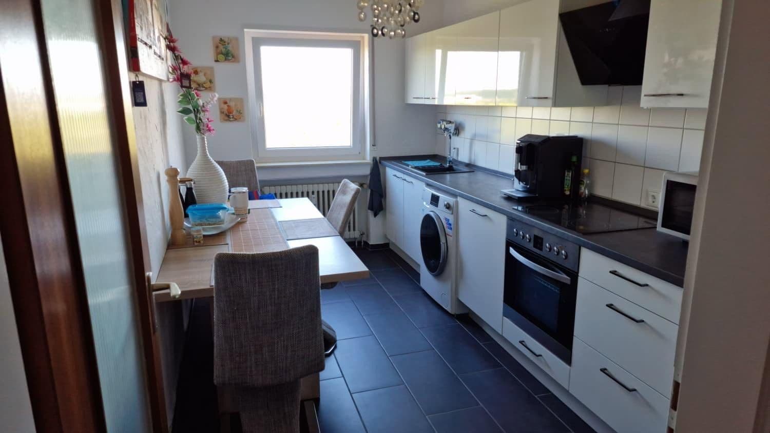 Pronájem bytu 2+1 71 m², Berlinallee 13, Hockenheim, Bádensko-Württembersko Pronájem bytu 2+1 71 m², Berlinallee 13, Hockenheim, Bádensko-Württembersko