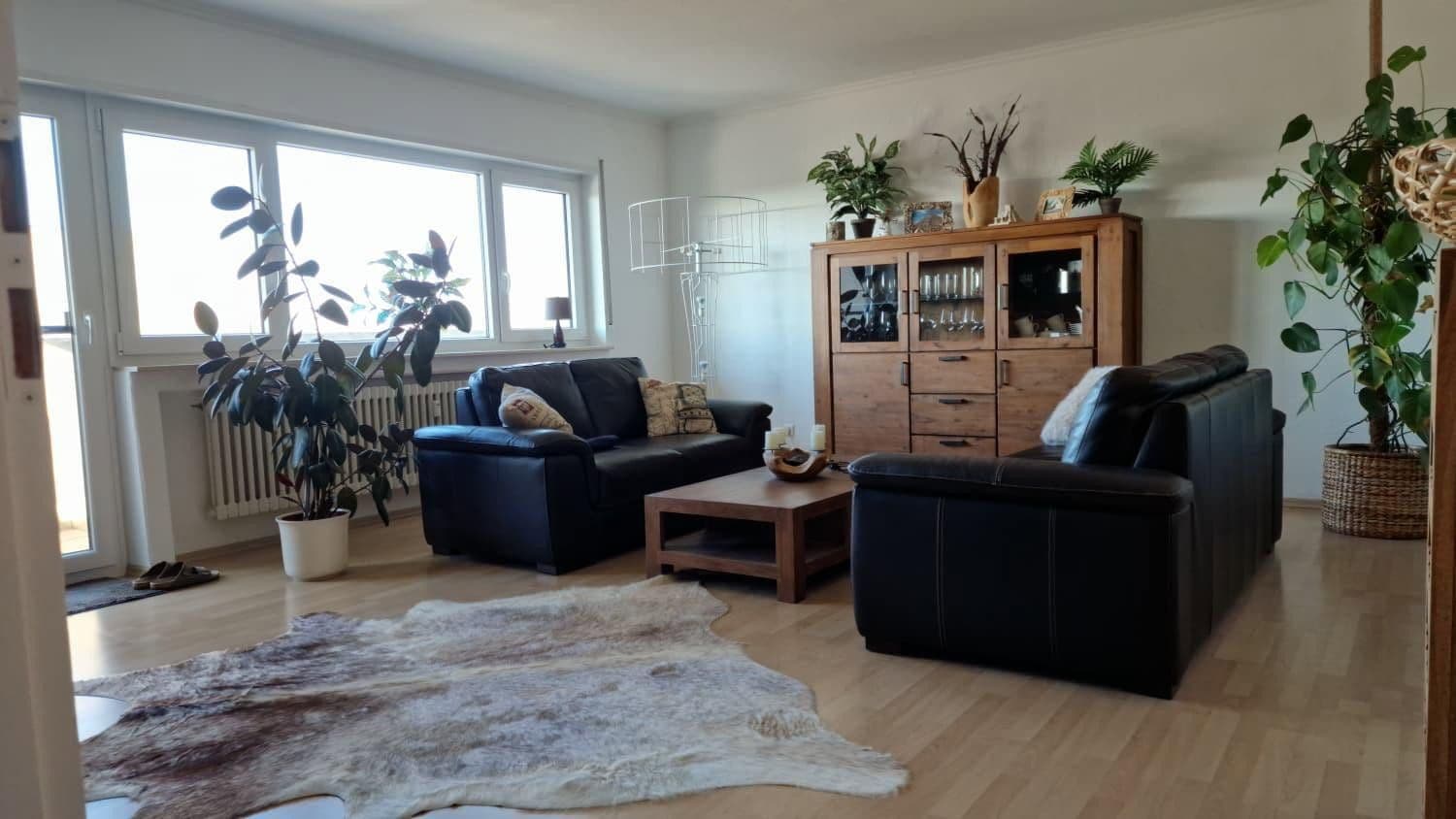 Pronájem bytu 2+1 71 m², Berlinallee 13, Hockenheim, Bádensko-Württembersko Pronájem bytu 2+1 71 m², Berlinallee 13, Hockenheim, Bádensko-Württembersko