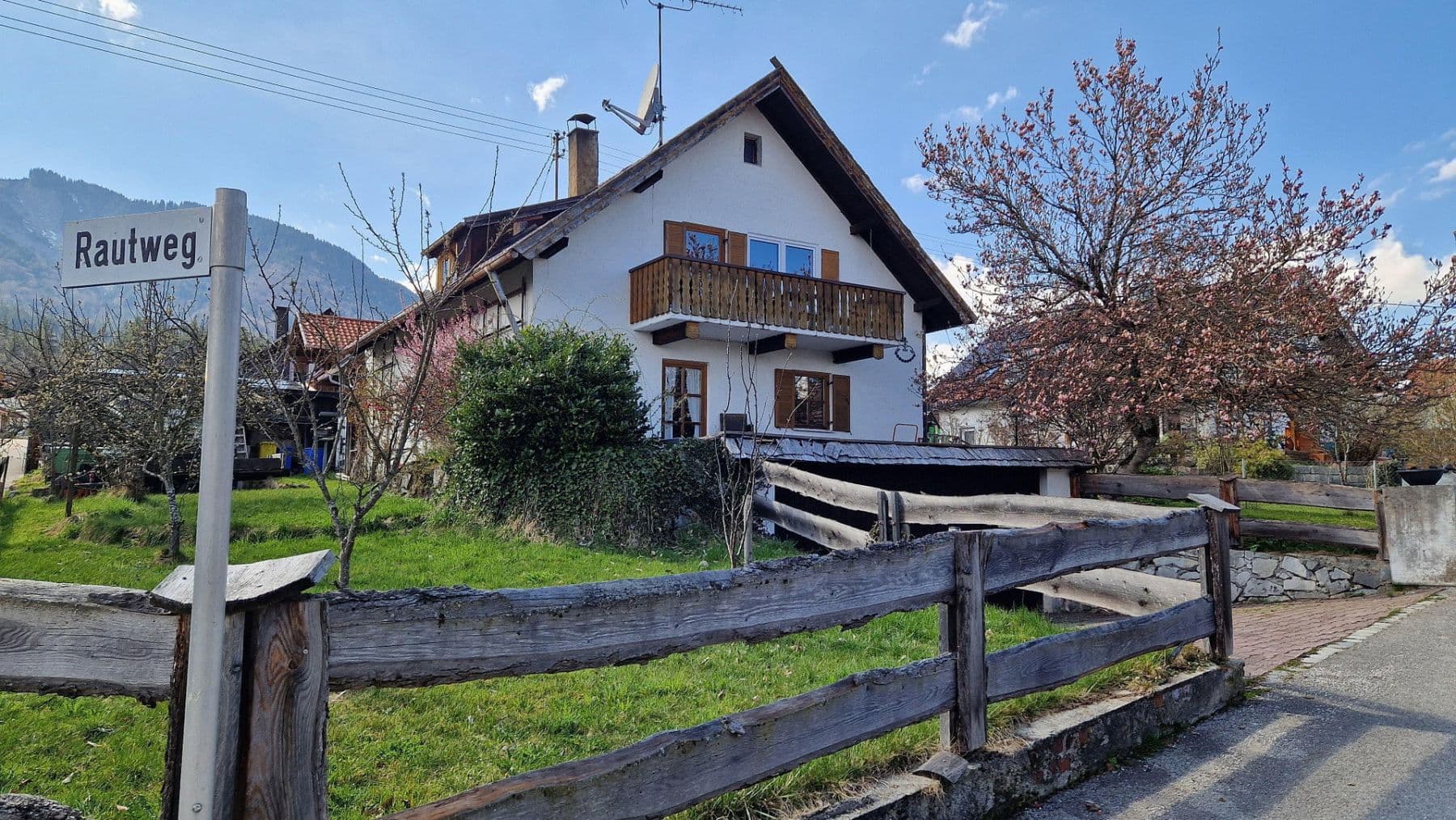 Prodej domu 180 m², pozemek 806 m², Grafenaschau, Bavorsko Prodej domu 180 m², pozemek 806 m², Grafenaschau, Bavorsko