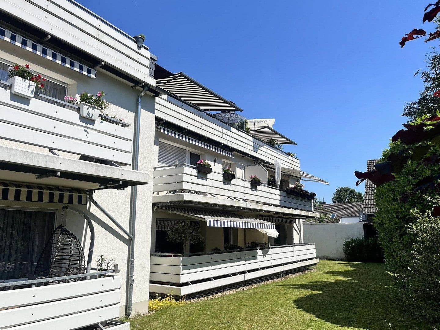 Prodej bytu 3+1 93 m², An der Rheinbahn 17, Meerbusch, Severní Porýní-Vestfálsko Prodej bytu 3+1 93 m², An der Rheinbahn 17, Meerbusch, Severní Porýní-Vestfálsko