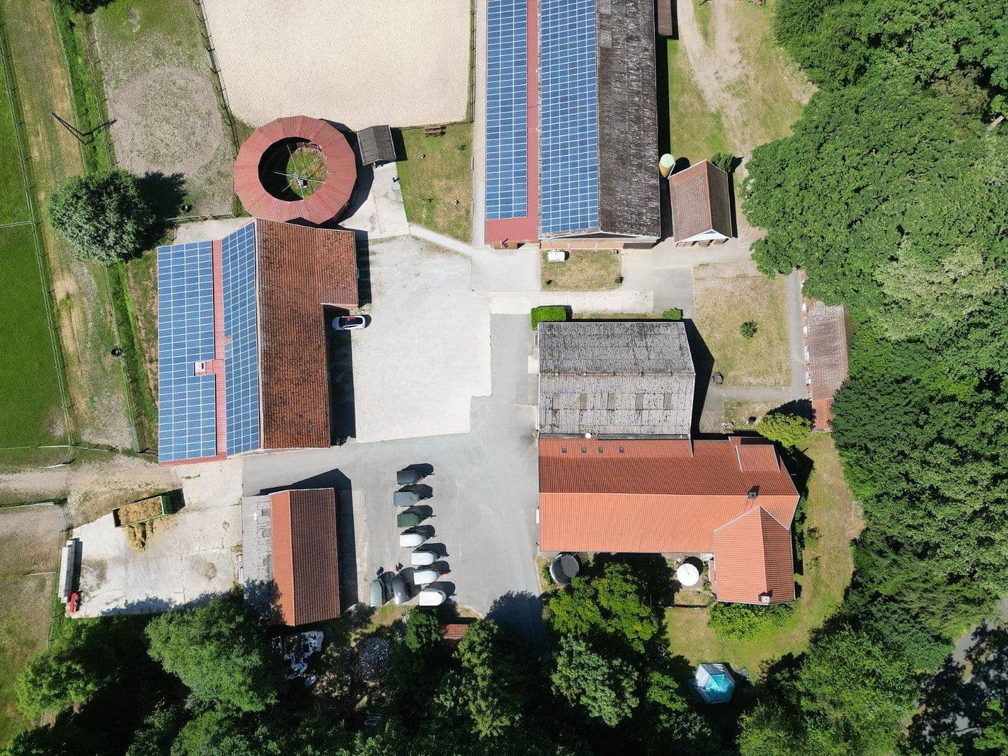 Prodej pozemku 540.000 m², Gütersloh, Severní Porýní-Vestfálsko Prodej pozemku 540.000 m², Gütersloh, Severní Porýní-Vestfálsko