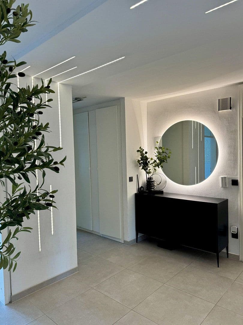 Prodej bytu 3+1 87 m², Wilhelm-Hauff-Str.31, Augsburg, Bavorsko Prodej bytu 3+1 87 m², Wilhelm-Hauff-Str.31, Augsburg, Bavorsko