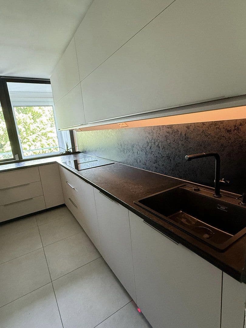 Prodej bytu 3+1 87 m², Wilhelm-Hauff-Str.31, Augsburg, Bavorsko Prodej bytu 3+1 87 m², Wilhelm-Hauff-Str.31, Augsburg, Bavorsko