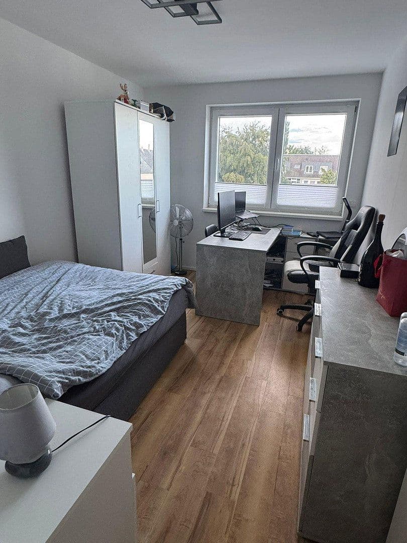 Pronájem bytu 5+1 94 m², Bonn, Severní Porýní-Vestfálsko Pronájem bytu 5+1 94 m², Bonn, Severní Porýní-Vestfálsko