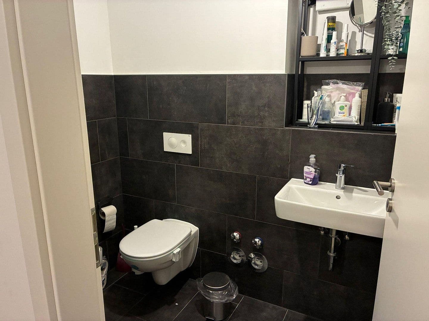 Pronájem bytu 5+1 94 m², Bonn, Severní Porýní-Vestfálsko Pronájem bytu 5+1 94 m², Bonn, Severní Porýní-Vestfálsko