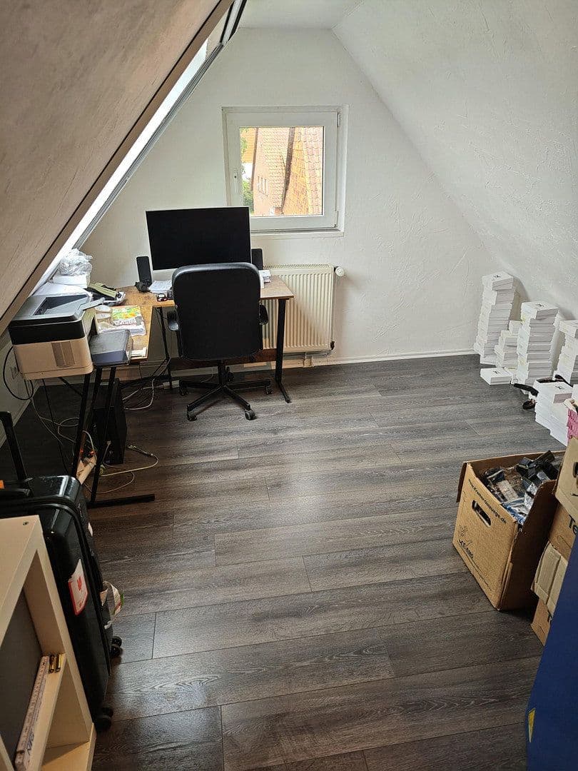 Prodej domu 130 m², pozemek 255 m², Rinteln, Dolní Sasko Prodej domu 130 m², pozemek 255 m², Rinteln, Dolní Sasko
