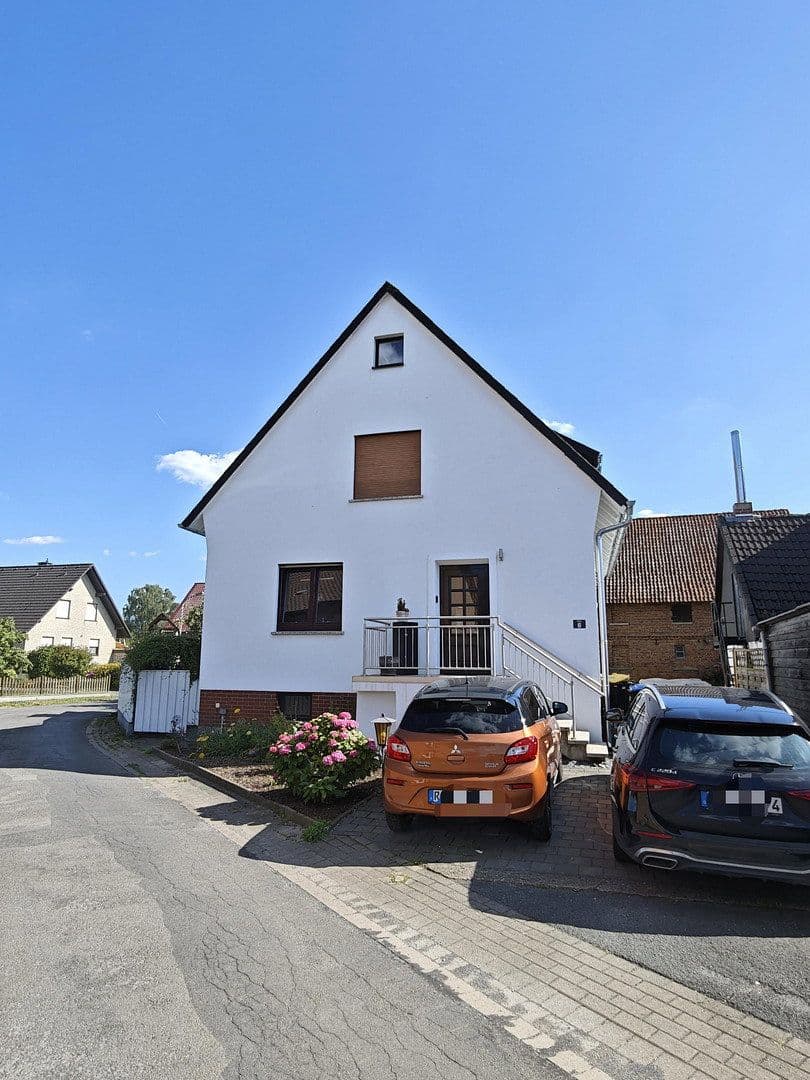 Prodej domu 130 m², pozemek 255 m², Rinteln, Dolní Sasko Prodej domu 130 m², pozemek 255 m², Rinteln, Dolní Sasko