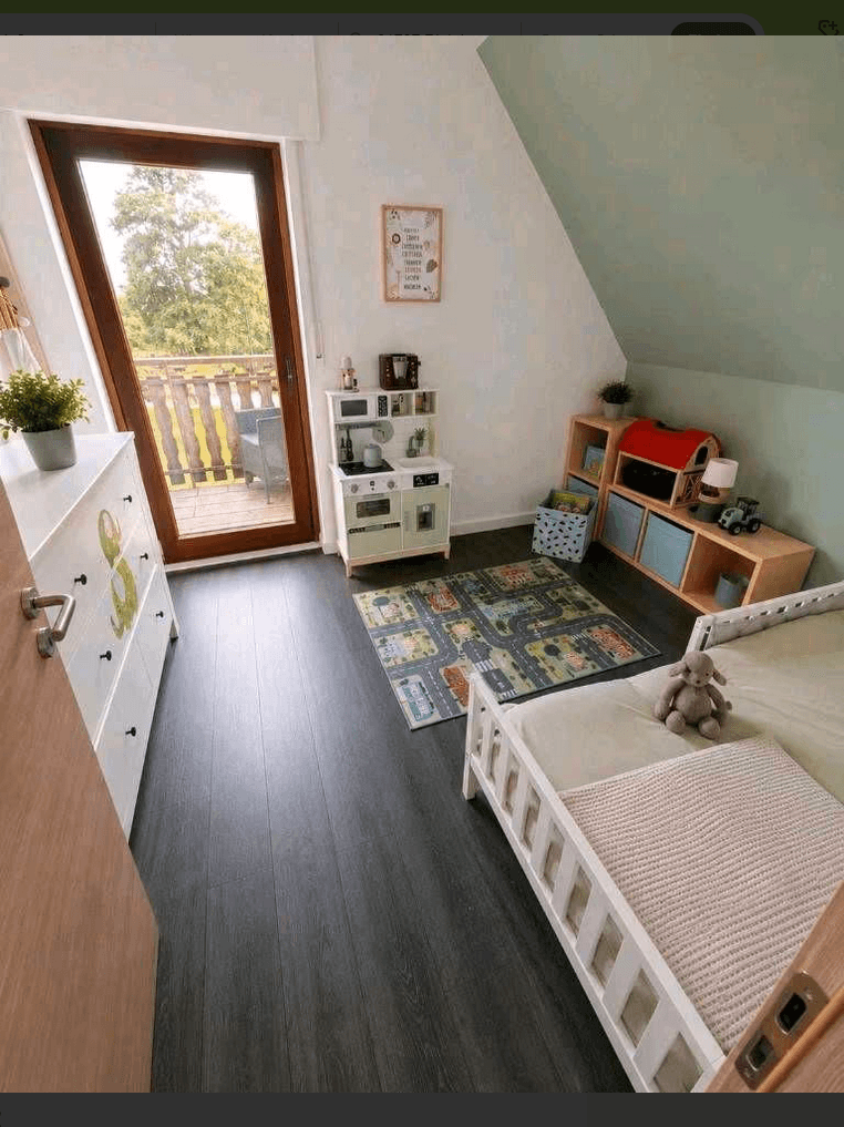 Prodej domu 130 m², pozemek 255 m², Rinteln, Dolní Sasko Prodej domu 130 m², pozemek 255 m², Rinteln, Dolní Sasko