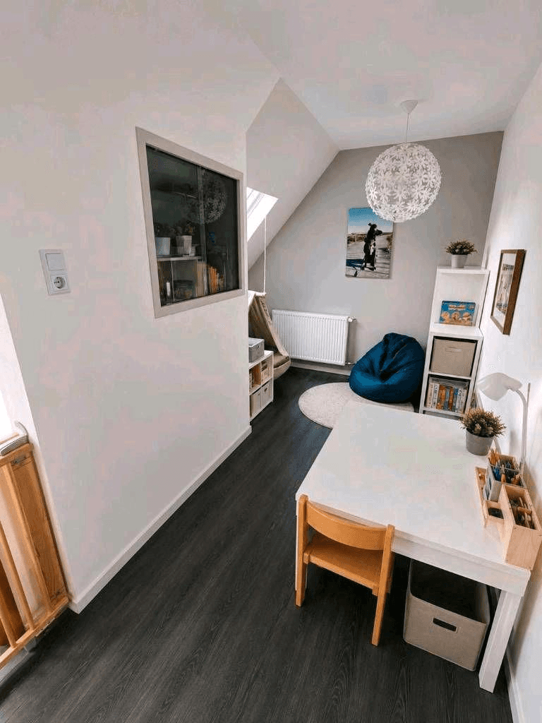 Prodej domu 130 m², pozemek 255 m², Rinteln, Dolní Sasko Prodej domu 130 m², pozemek 255 m², Rinteln, Dolní Sasko