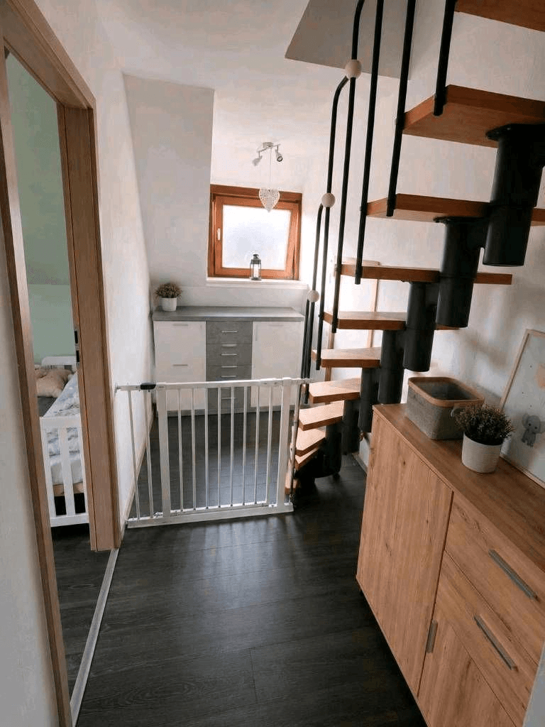 Prodej domu 130 m², pozemek 255 m², Rinteln, Dolní Sasko Prodej domu 130 m², pozemek 255 m², Rinteln, Dolní Sasko