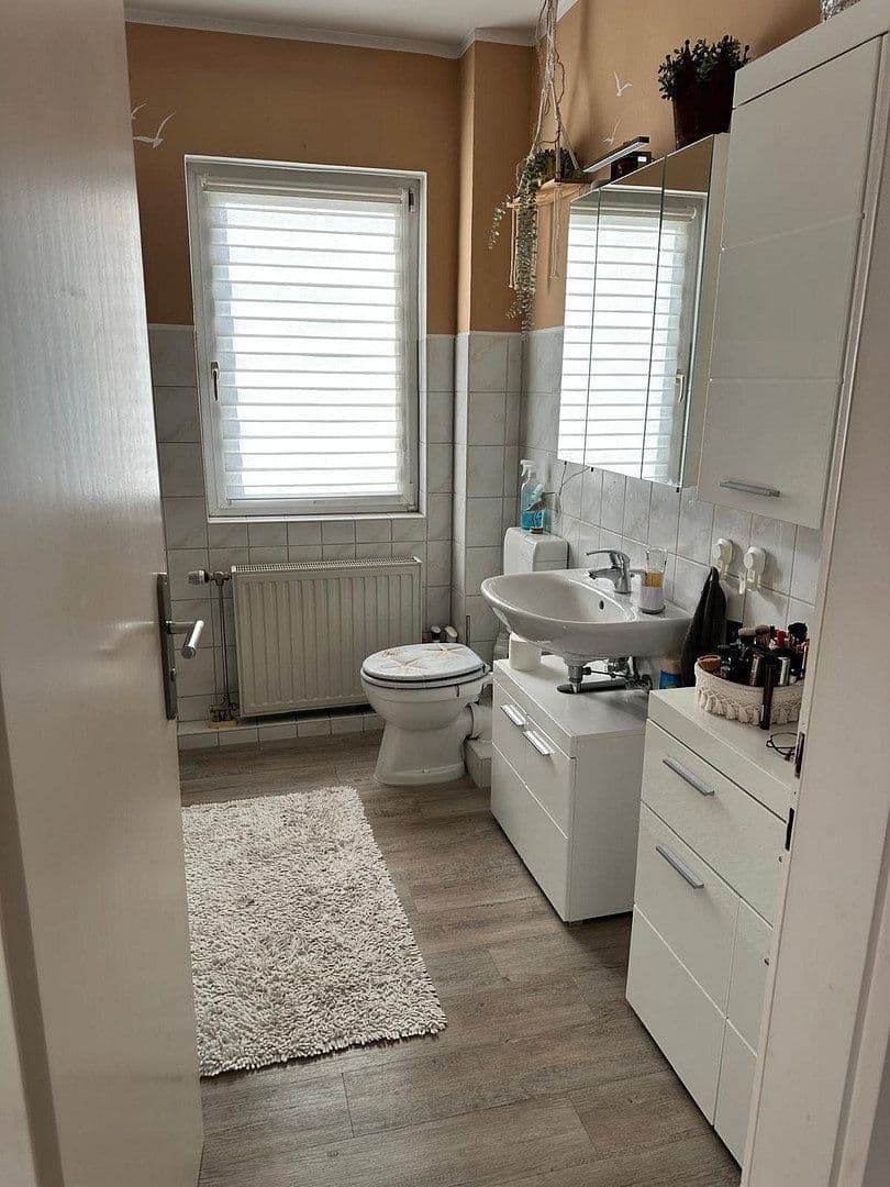 Pronájem bytu 3+1 70 m², Neuburg, Mecklenburg-Vorpommern Pronájem bytu 3+1 70 m², Neuburg, Mecklenburg-Vorpommern