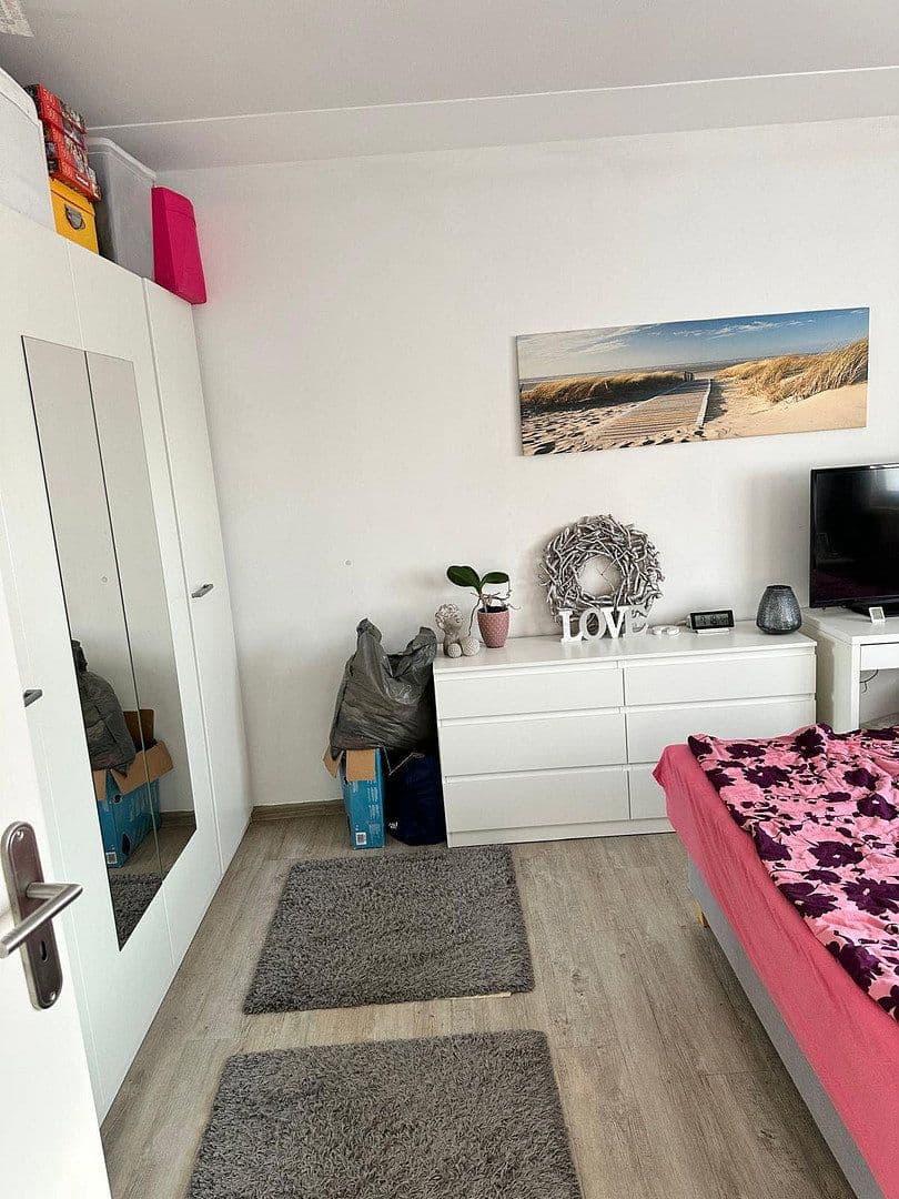 Pronájem bytu 3+1 70 m², Neuburg, Mecklenburg-Vorpommern Pronájem bytu 3+1 70 m², Neuburg, Mecklenburg-Vorpommern