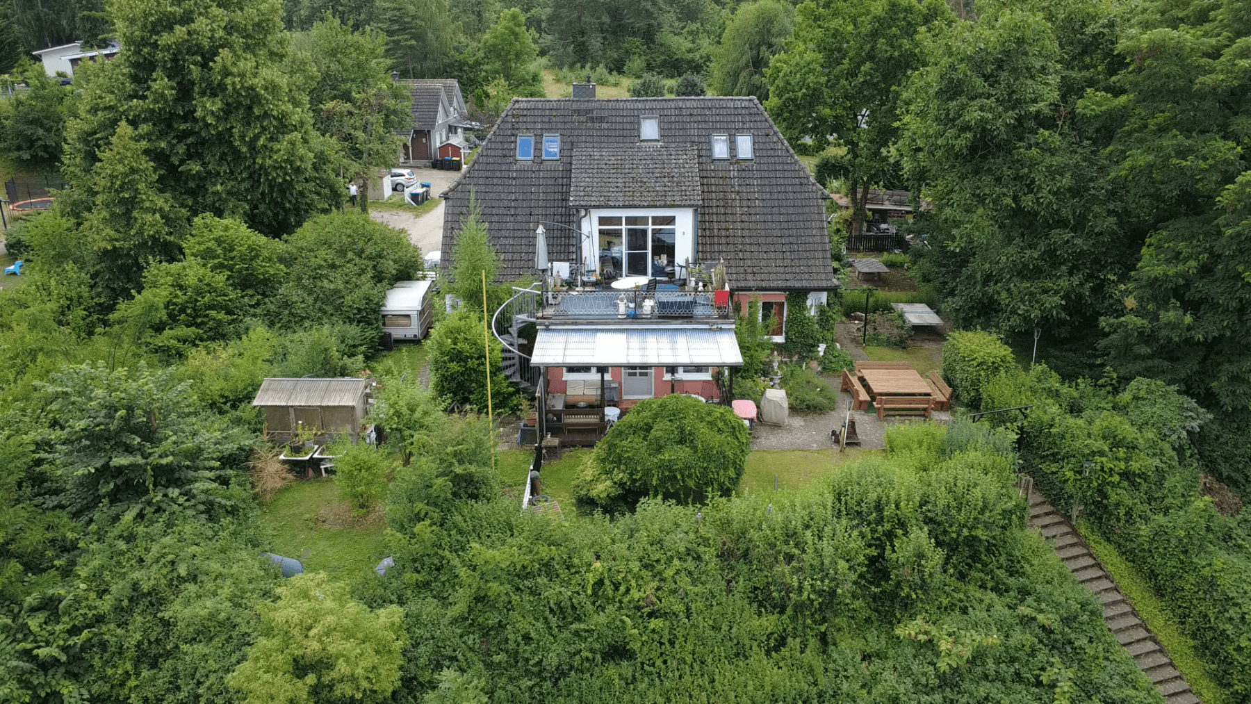 Prodej domu 280 m², pozemek 1.413 m², Zylinderberg 8, Zislow, Mecklenburg-Vorpommern Prodej domu 280 m², pozemek 1.413 m², Zylinderberg 8, Zislow, Mecklenburg-Vorpommern