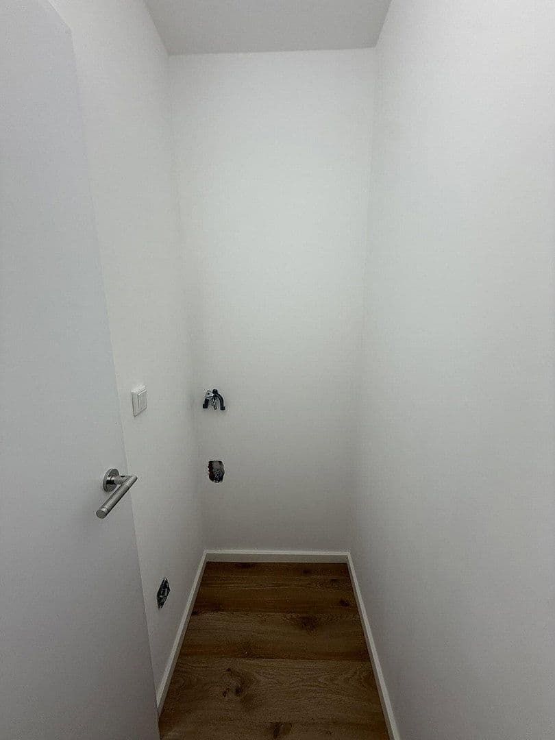 Pronájem bytu 2+1 58 m², Wettersteinstraße 53, Nürnberg, Bavorsko Pronájem bytu 2+1 58 m², Wettersteinstraße 53, Nürnberg, Bavorsko