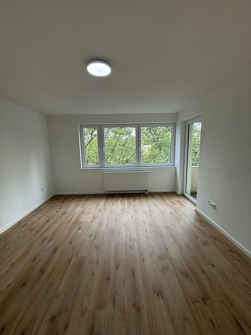 Pronájem bytu 2+1 58 m², Wettersteinstraße 53, Nürnberg, Bavorsko Pronájem bytu 2+1 58 m², Wettersteinstraße 53, Nürnberg, Bavorsko