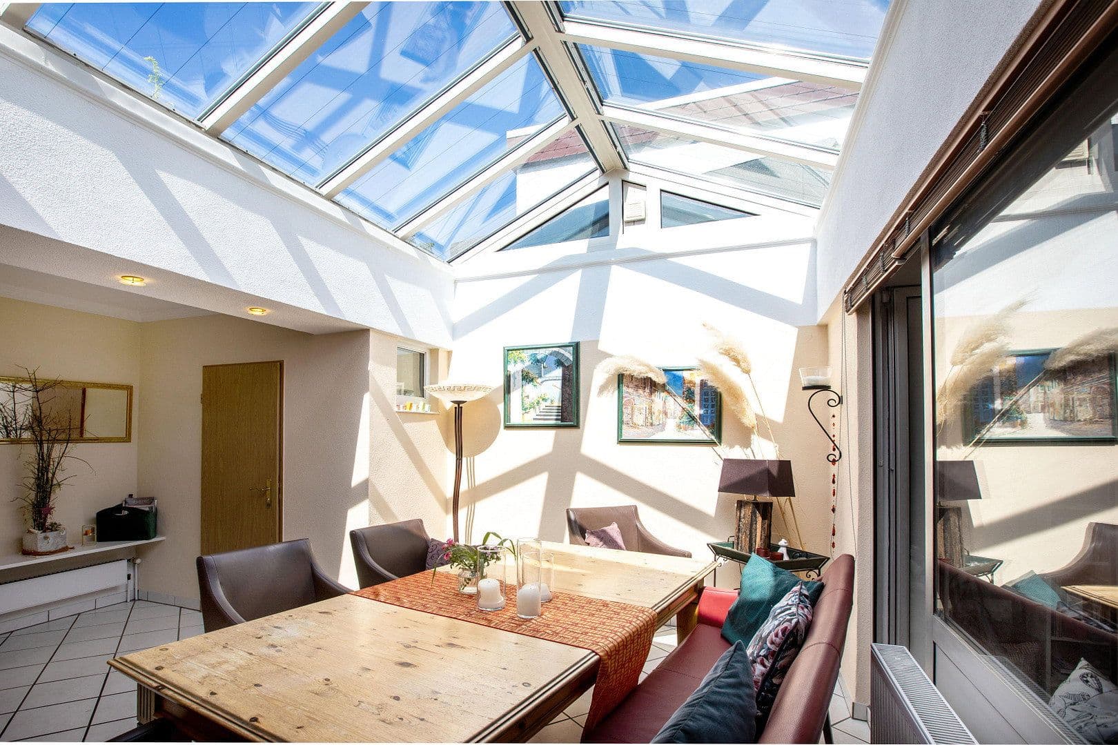 Prodej domu 140 m², pozemek 509 m², Sulzbach (Taunus), Hessen Prodej domu 140 m², pozemek 509 m², Sulzbach (Taunus), Hessen