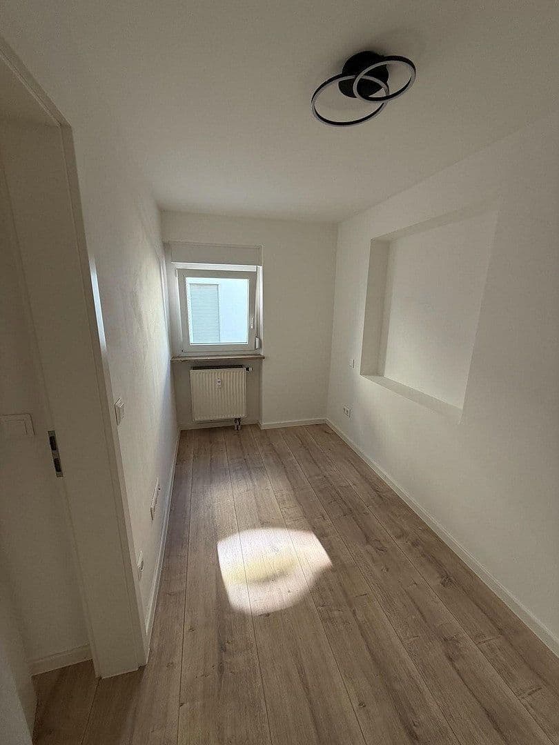 Pronájem bytu 3+1 40 m², Hemhofen, Bavorsko Pronájem bytu 3+1 40 m², Hemhofen, Bavorsko