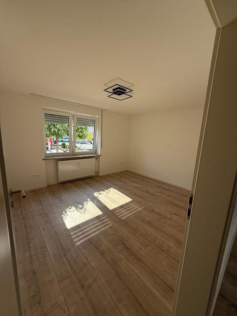 Pronájem bytu 3+1 40 m², Hemhofen, Bavorsko Pronájem bytu 3+1 40 m², Hemhofen, Bavorsko