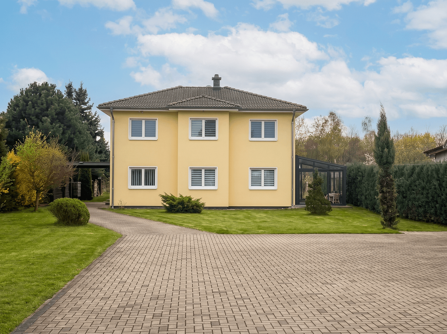 Prodej domu 146 m², pozemek 3.283 m², Zwenkau, Sasko Prodej domu 146 m², pozemek 3.283 m², Zwenkau, Sasko
