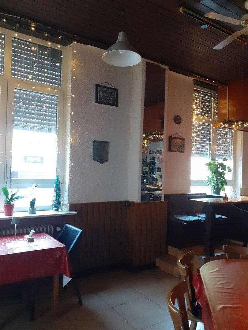 Pronájem nebytového prostoru 51 m², Mannheim, Bádensko-Württembersko Pronájem nebytového prostoru 51 m², Mannheim, Bádensko-Württembersko