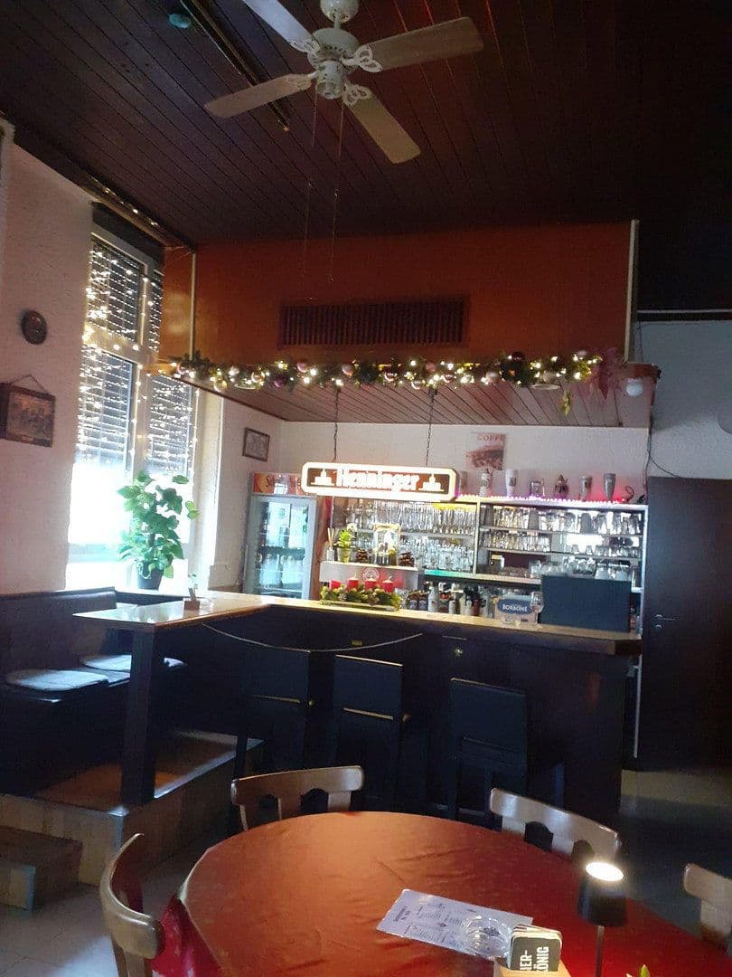 Pronájem nebytového prostoru 51 m², Mannheim, Bádensko-Württembersko Pronájem nebytového prostoru 51 m², Mannheim, Bádensko-Württembersko